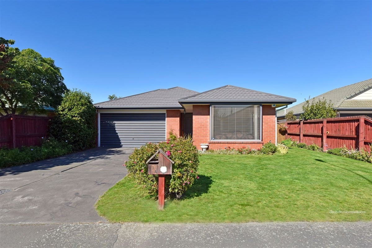 1A Topham Lane, Hornby, Christchurch - Carousel 2