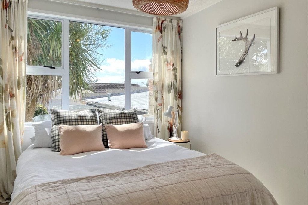2/8 Eldon Road, Balmoral, Auckland - Carousel 16