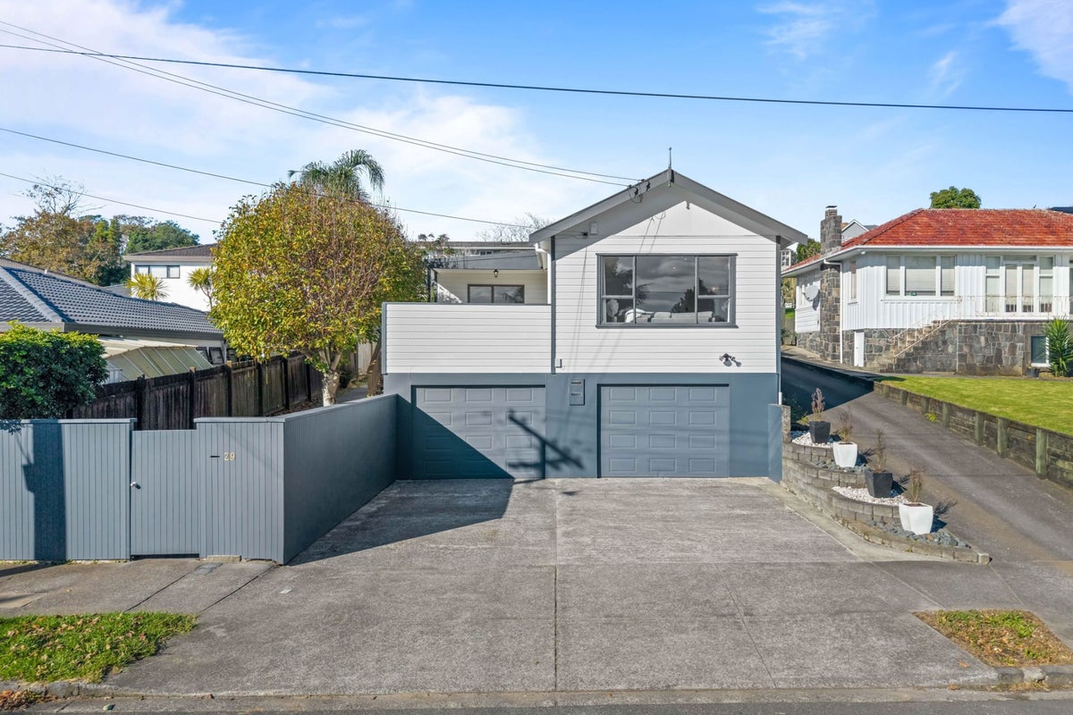 29 Robert Street, Ellerslie, Auckland - Carousel 1