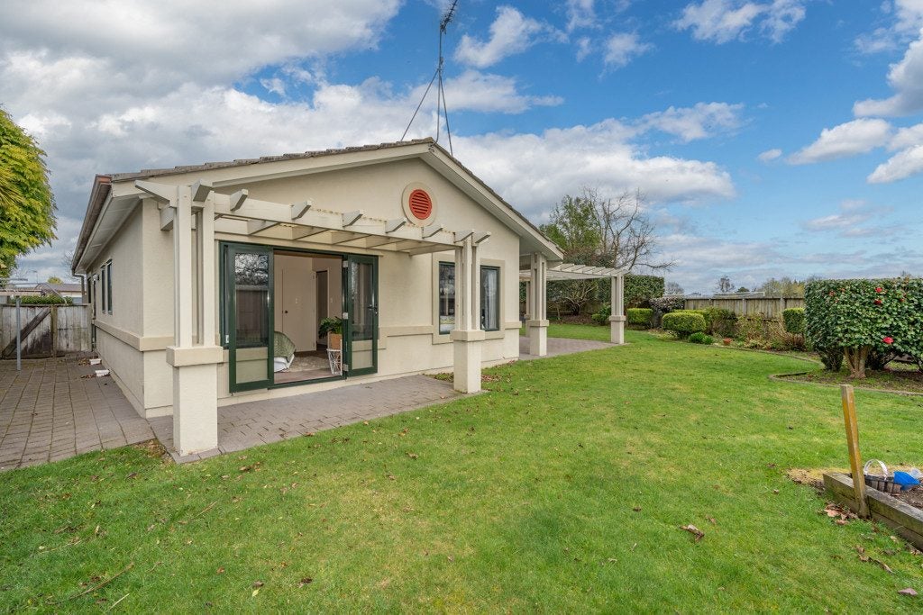 4 Gallery Grove, Flagstaff, Hamilton, Waikato - Carousel 23
