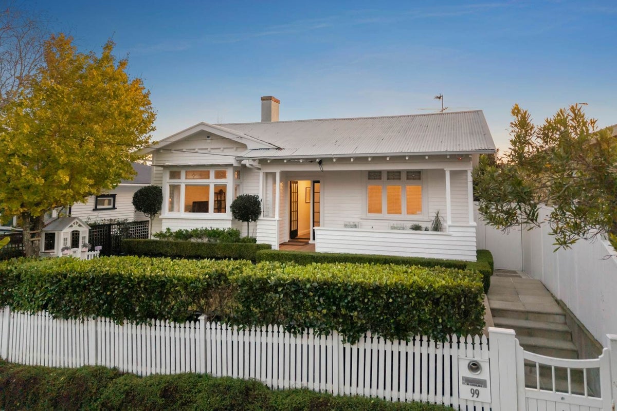 99 Clarence Street, Ponsonby, Auckland - Carousel 1