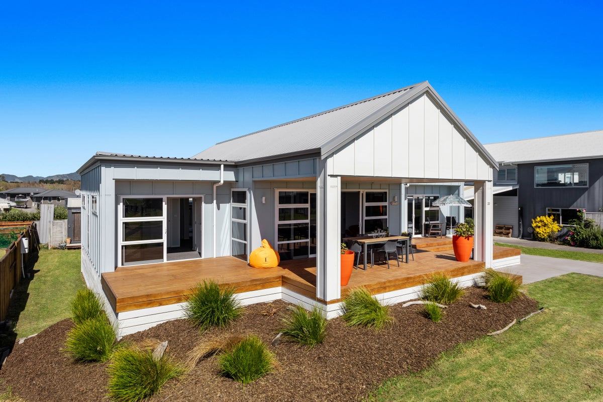 20 Waiotahi Drifts Boulevard, WAIOTAHE, OPOTIKI - Carousel 1