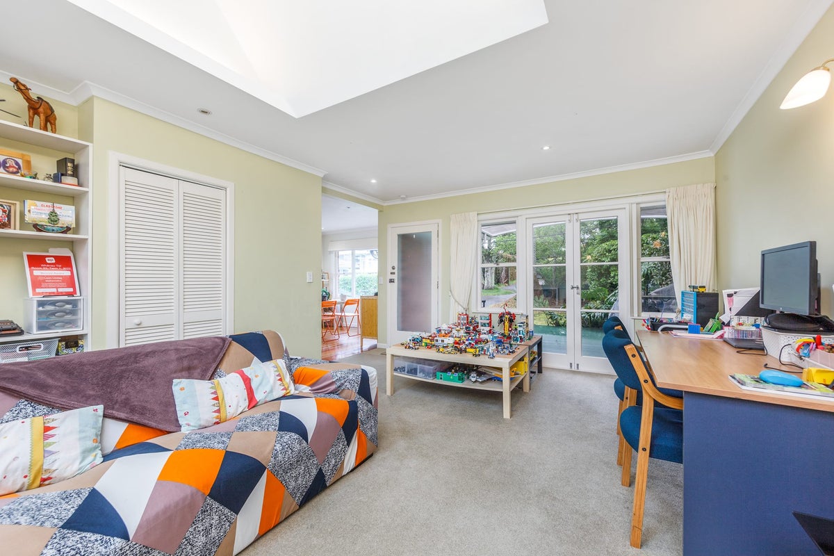45B Asquith Avenue, Mount Albert, Auckland - Carousel 2