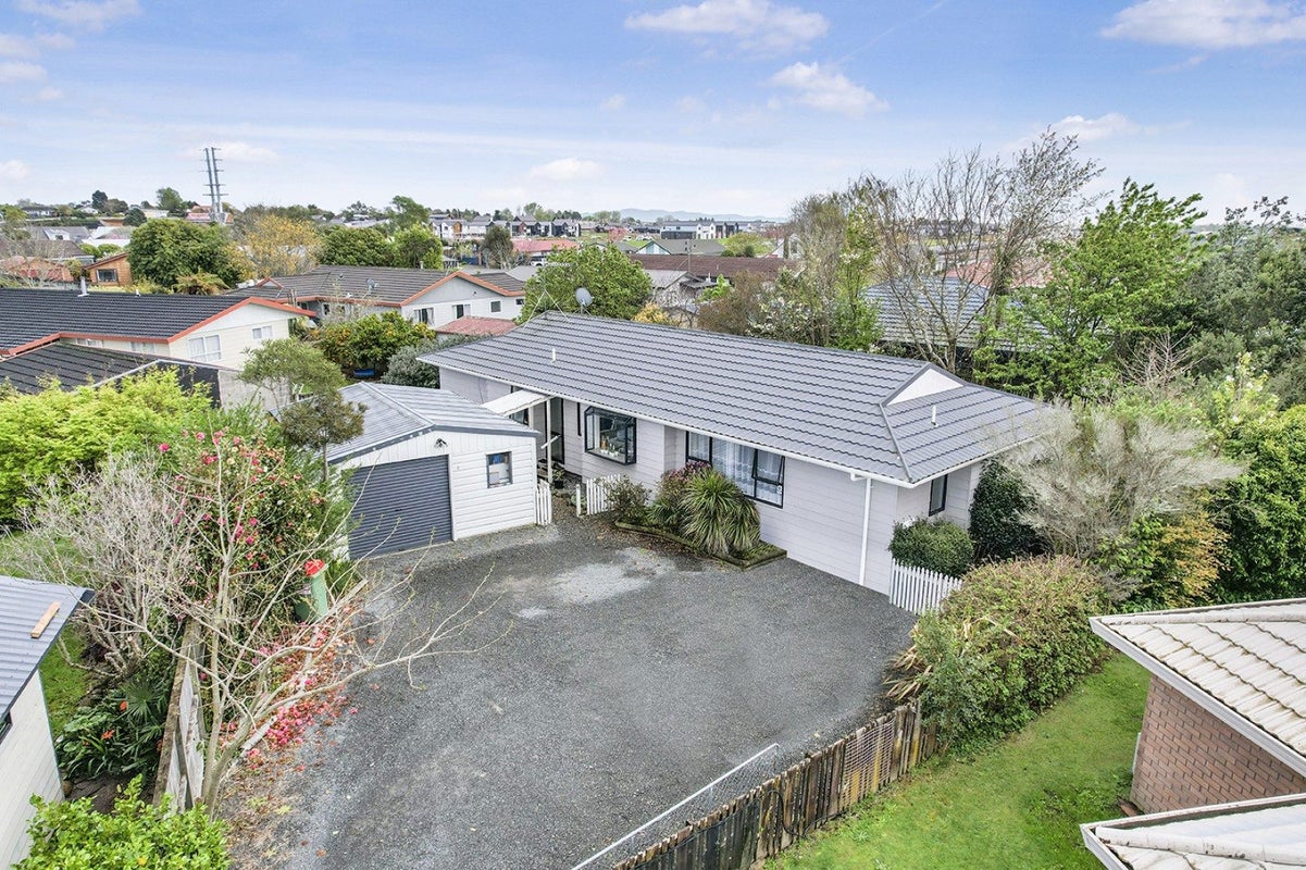 10 Rogers Place, Fairview Downs, Hamilton - Carousel 2