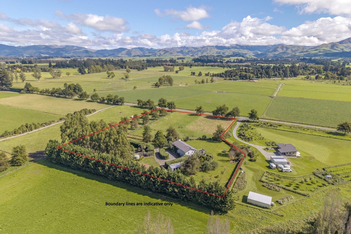106 Burdon Road, Woodbury - Carousel 1