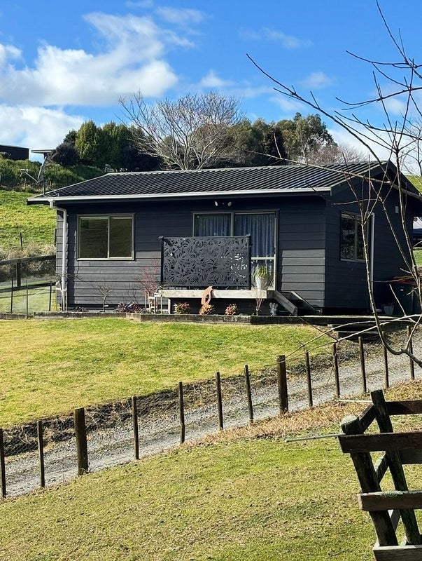 56 Thorn Road, Lower Kaimai, Tauranga - Carousel 1