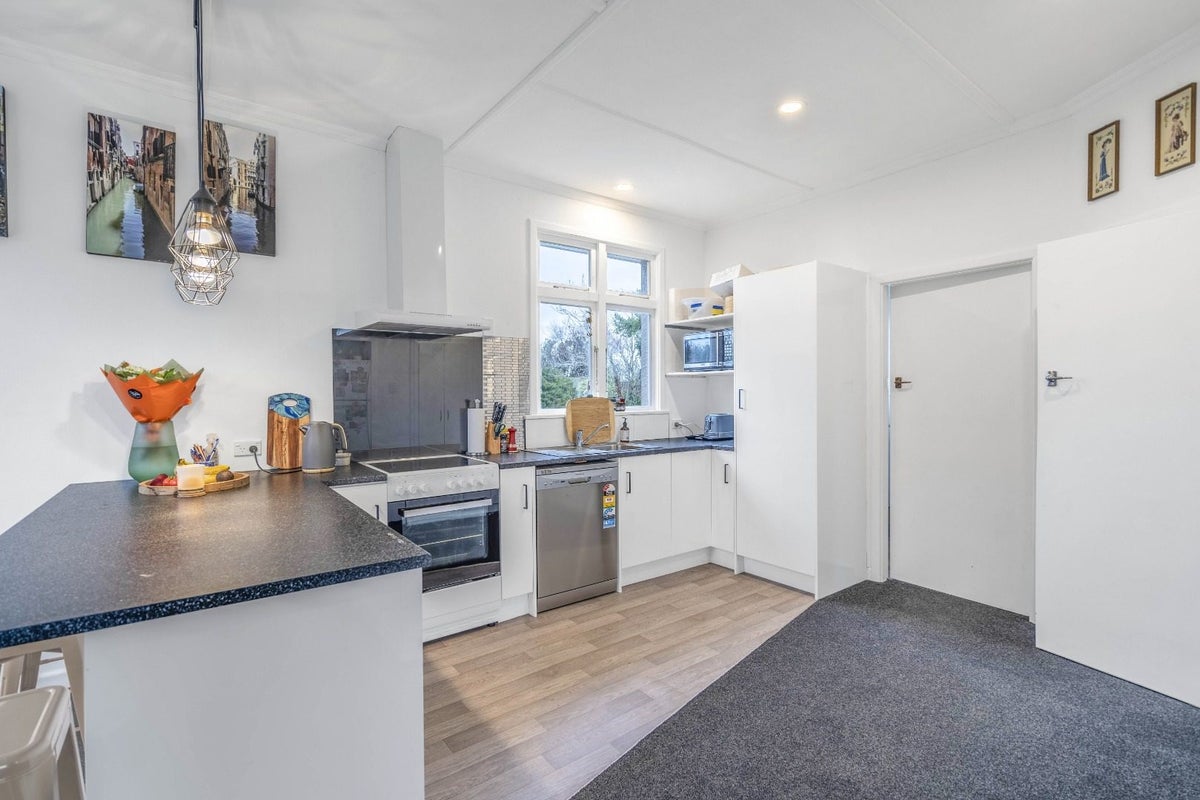143 Dome Street, Newfield, Invercargill - Carousel 2