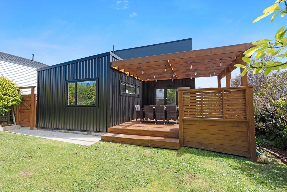 19 Monaghan Avenue, Karori, Wellington - Carousel 2