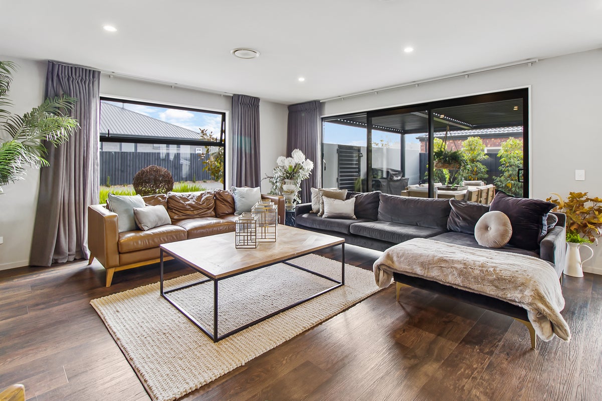 8 Mueller Drive, Oceanview, Timaru - Carousel 2