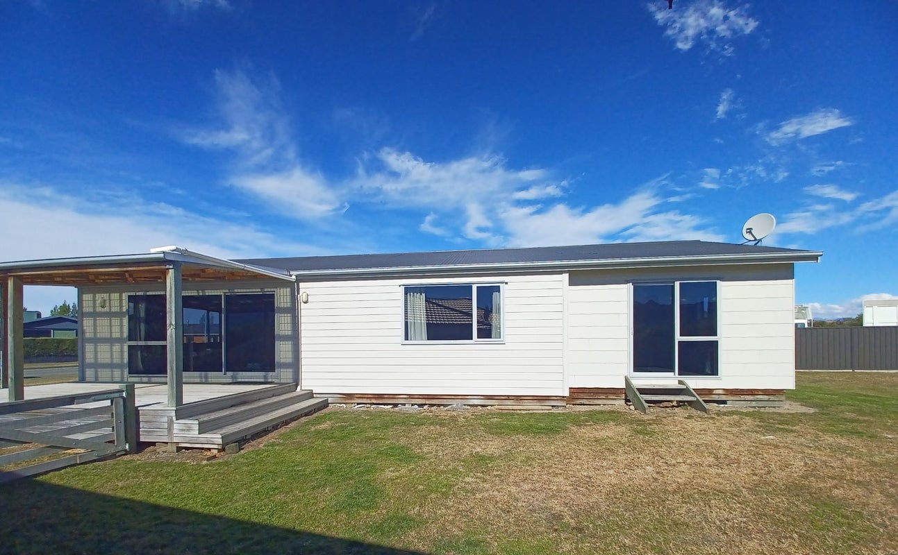101 Govan Drive, Te Anau, Te Anau - Carousel 1