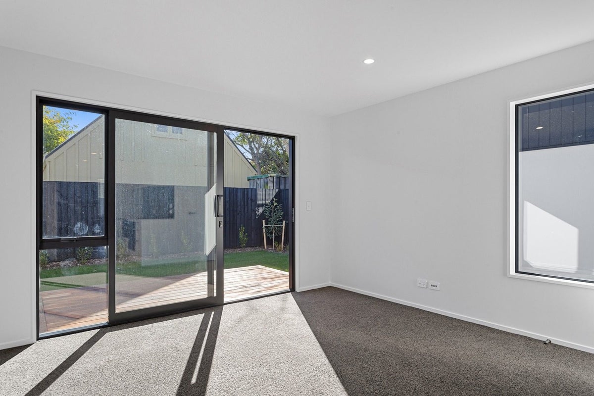 4/98 Proctor Street, Papanui, Christchurch - Carousel 2