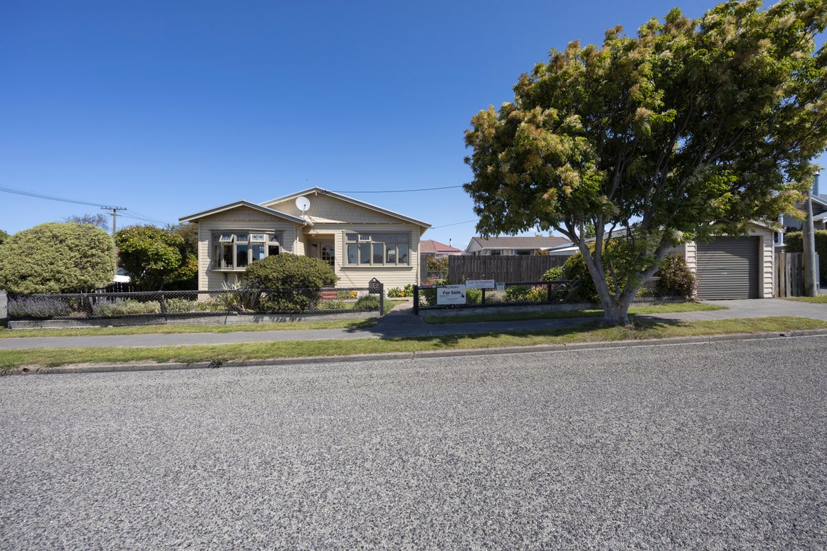 43 Arun Street, South Hill, Oamaru - Carousel 22