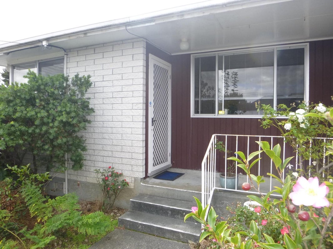 3/728 Fergusson Drive, Elderslea, Upper Hutt - Carousel 1