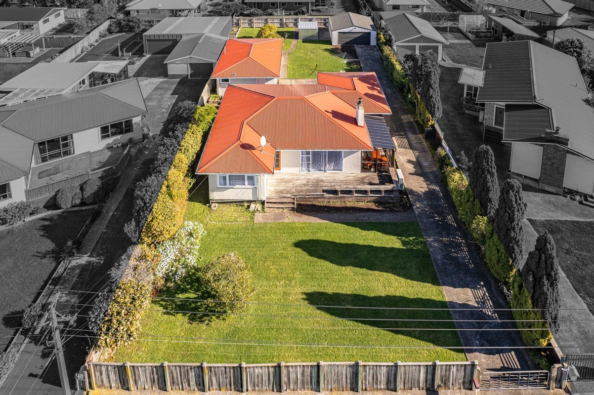 39 Surrey Road, Springvale, Whanganui - Carousel 2