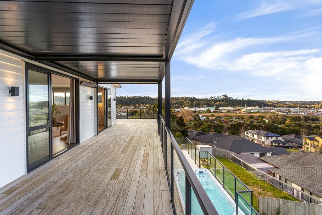 4 Palmate Lane, Swanson, Auckland - Carousel 2