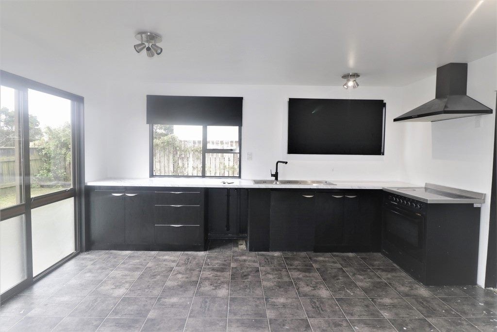 8A Wordsworth Street, Gonville, Whanganui - Carousel 2