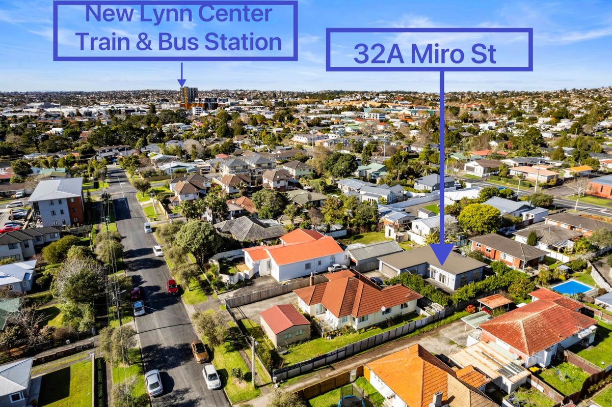 32A Miro Street, New Lynn, Auckland - Carousel 2