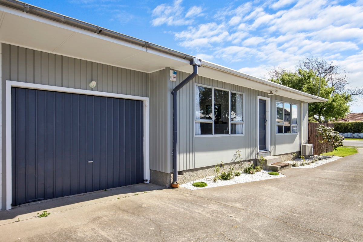 1/91 Halswell Road, Hillmorton, Christchurch - Carousel 1
