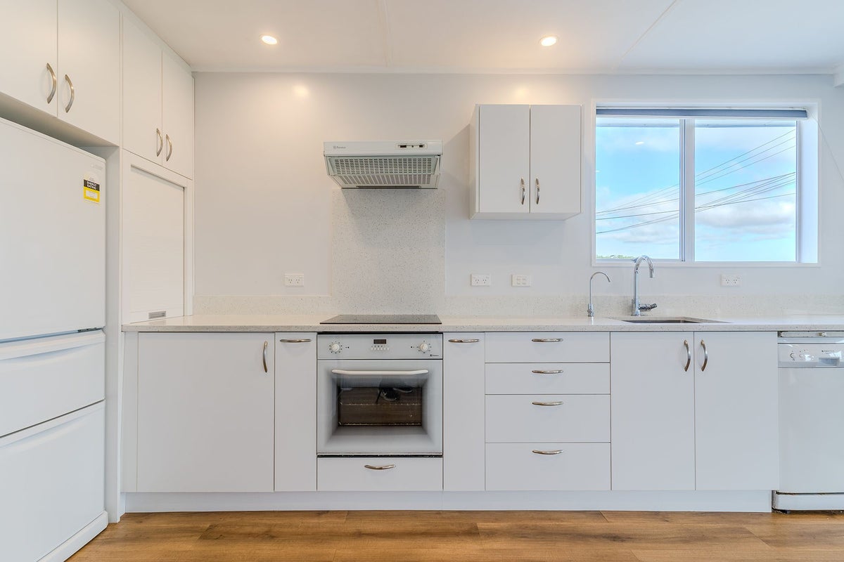 25 Barra Street, Karitane, Waikouaiti - Carousel 2