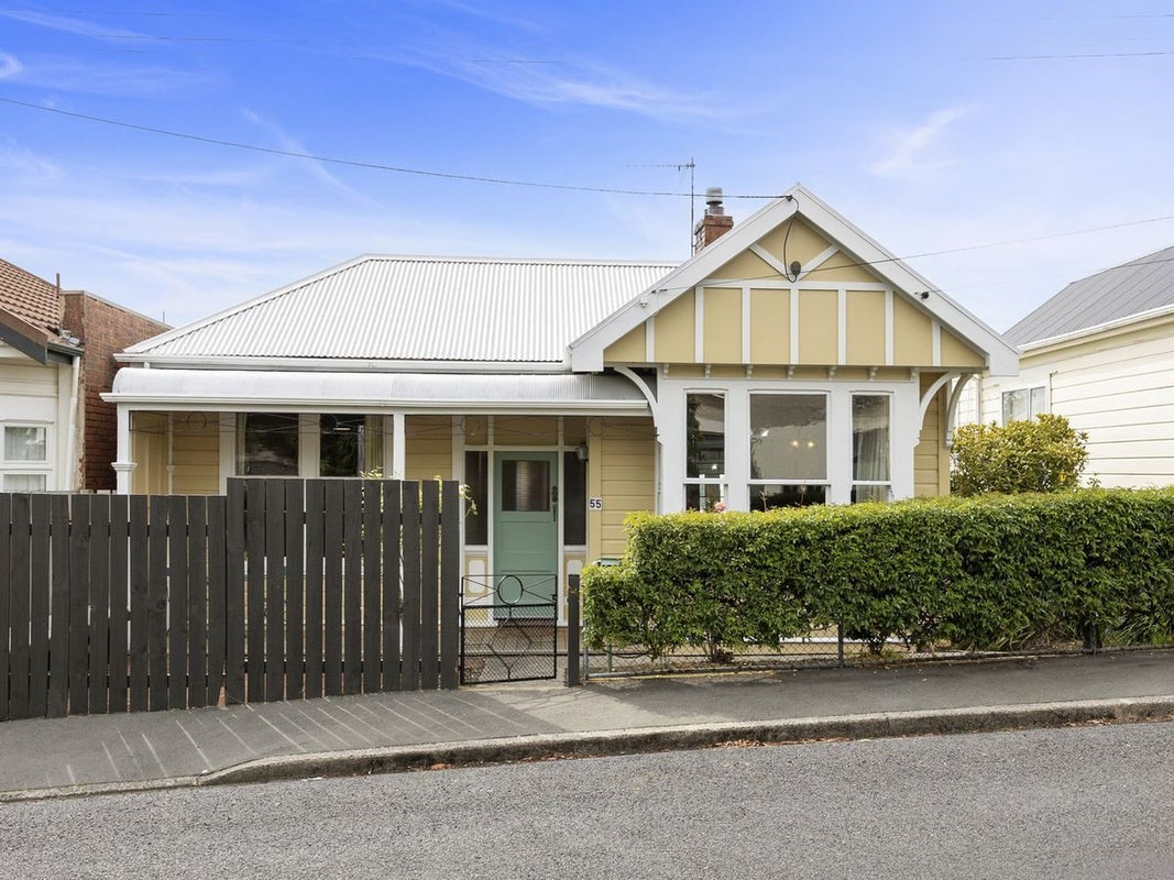 55 Lawrence Street, Mornington, Dunedin - Carousel 1