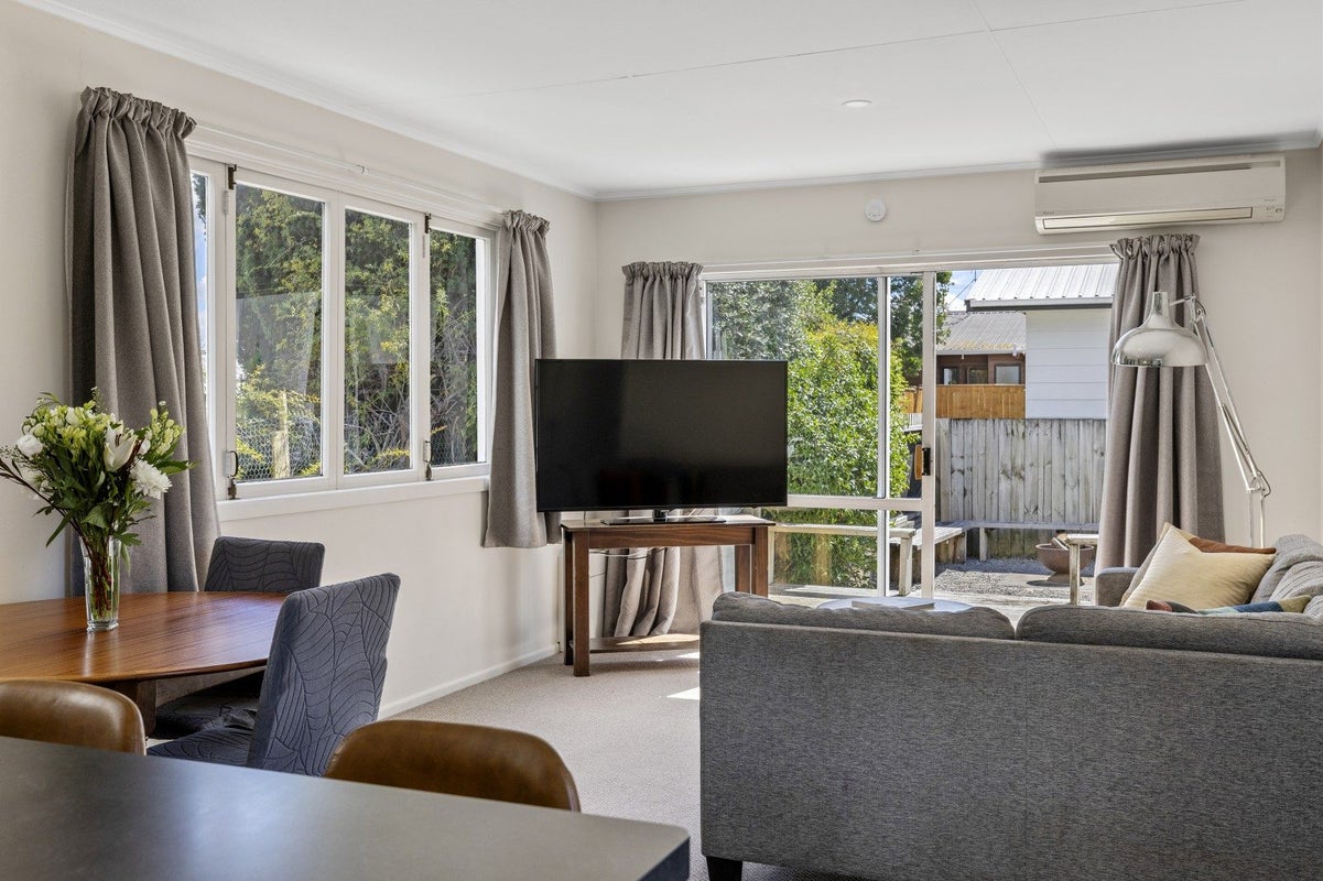 10 Laughton Street, Taupo, Taupo - Carousel 2