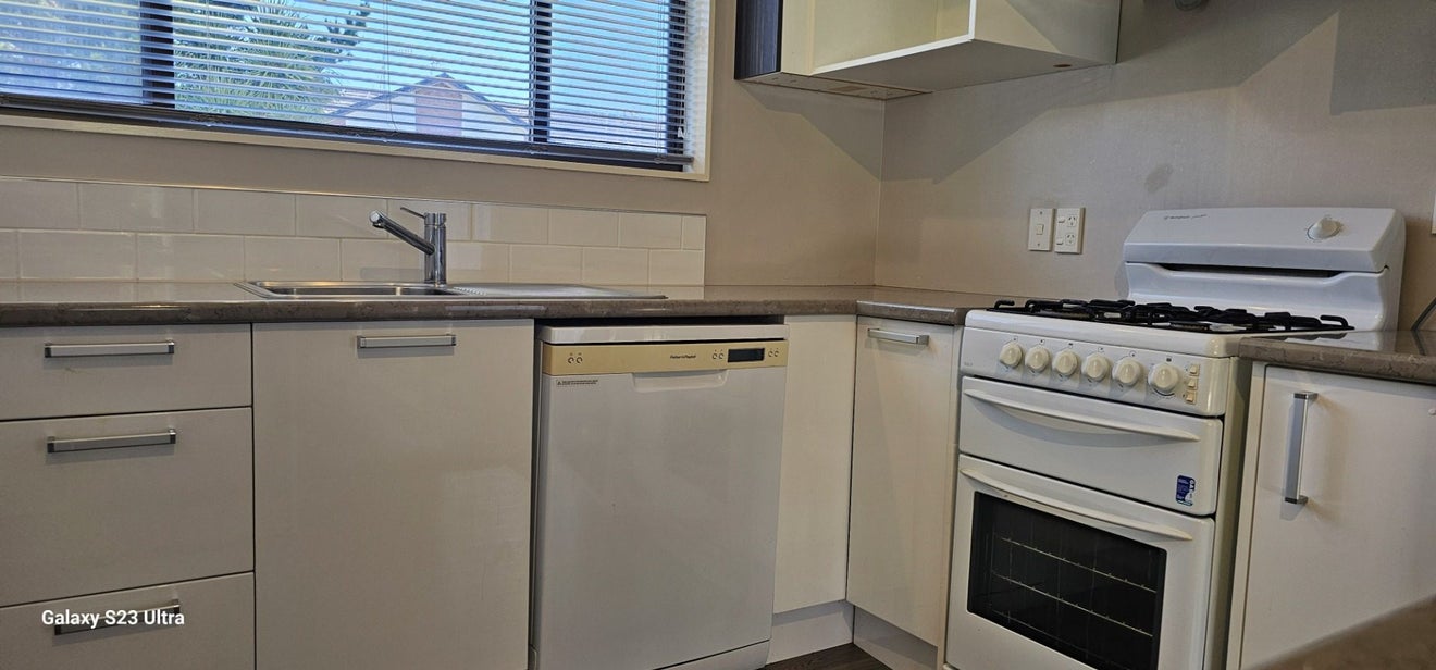 2/191 Grey Street, Hamilton East, Hamilton - Carousel 2