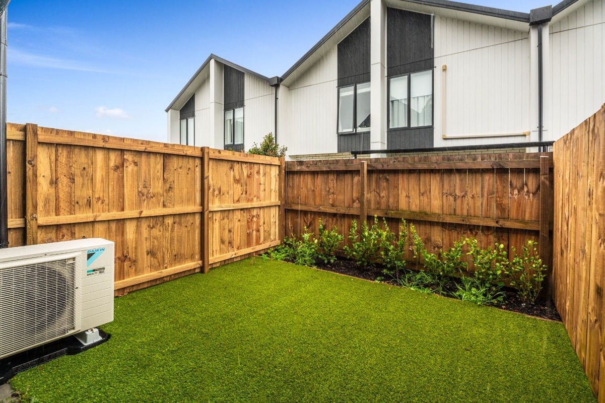 5/31 Convoy Lane, Otahuhu, Auckland - Carousel 14