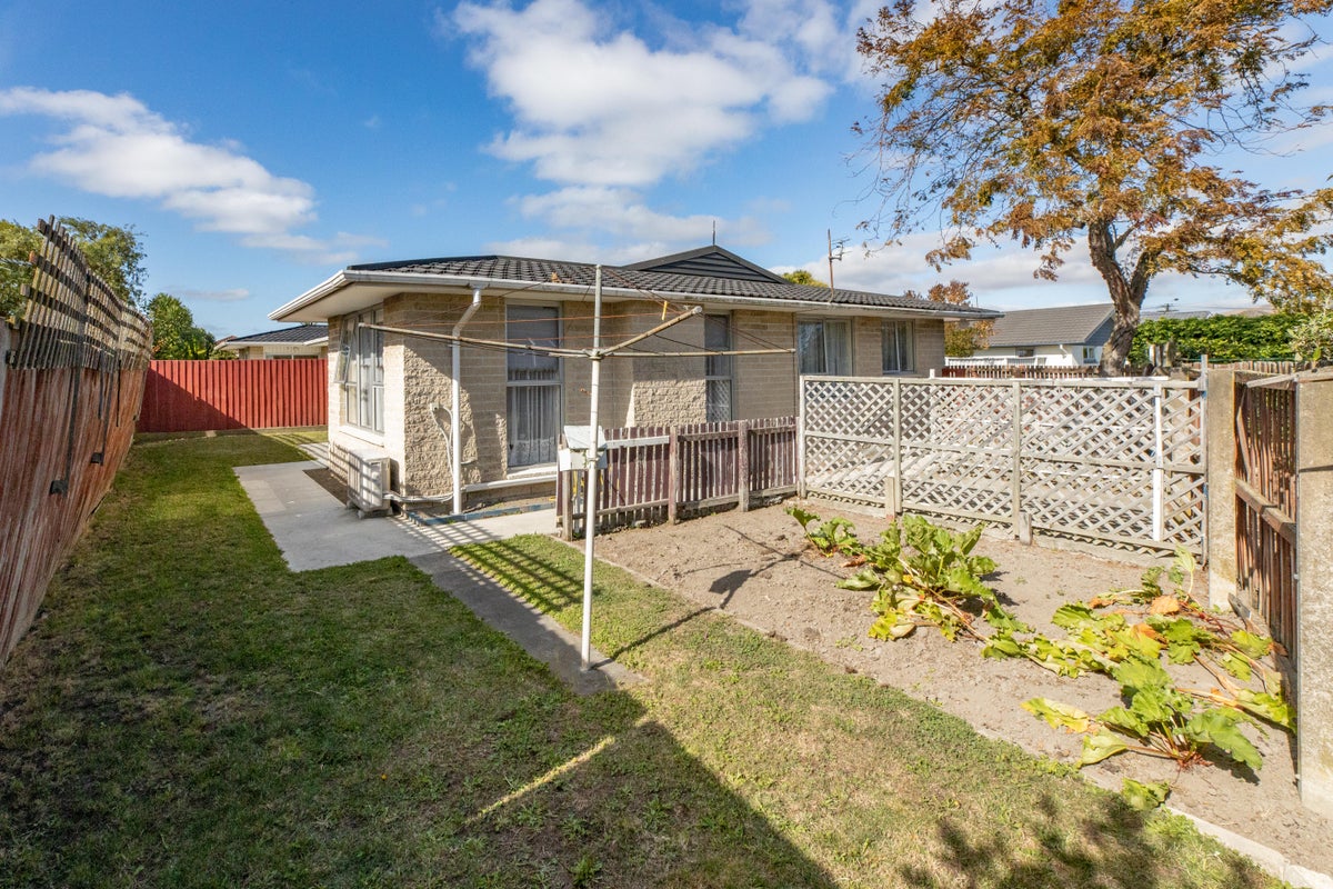 2/7 Peters Lane, Spreydon, Christchurch - Carousel 2