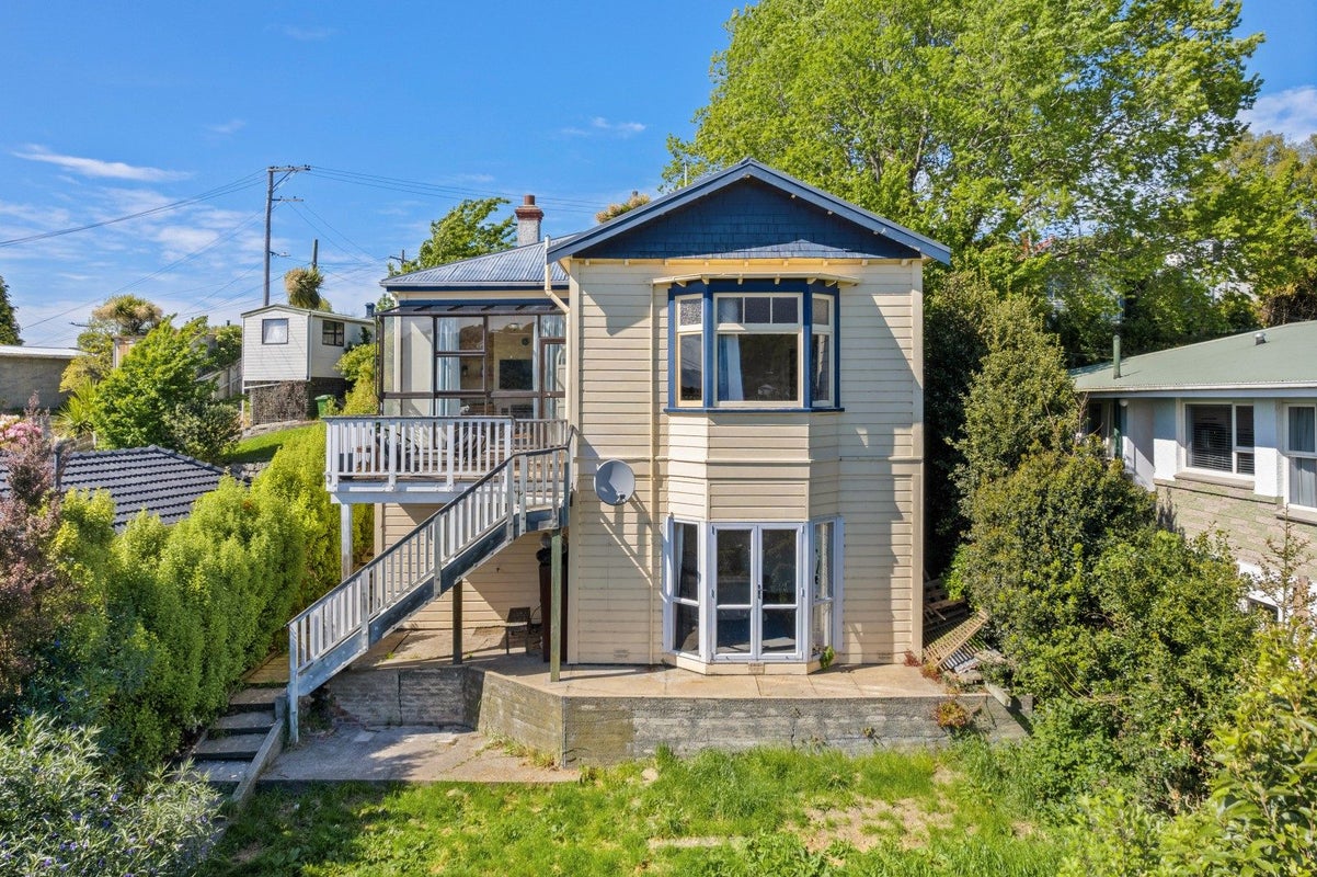 24 Ryehill Street, Calton Hill, Dunedin - Carousel 1