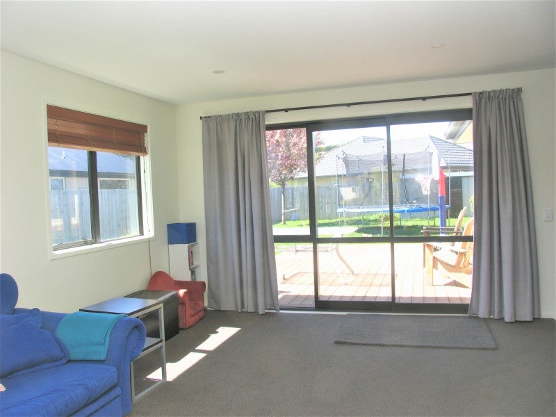20 Oxfordshire Avenue, Lower Shotover, Queenstown - Carousel 2
