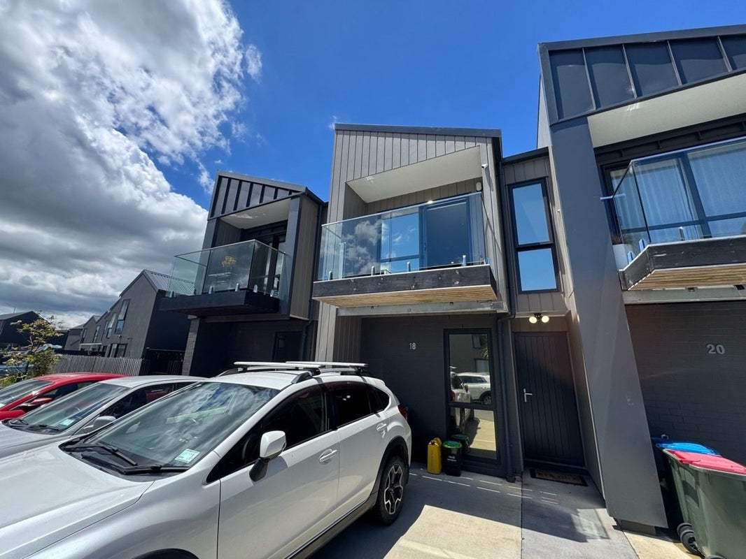 18 Otaimako Place, Mangere, Auckland - Carousel 12