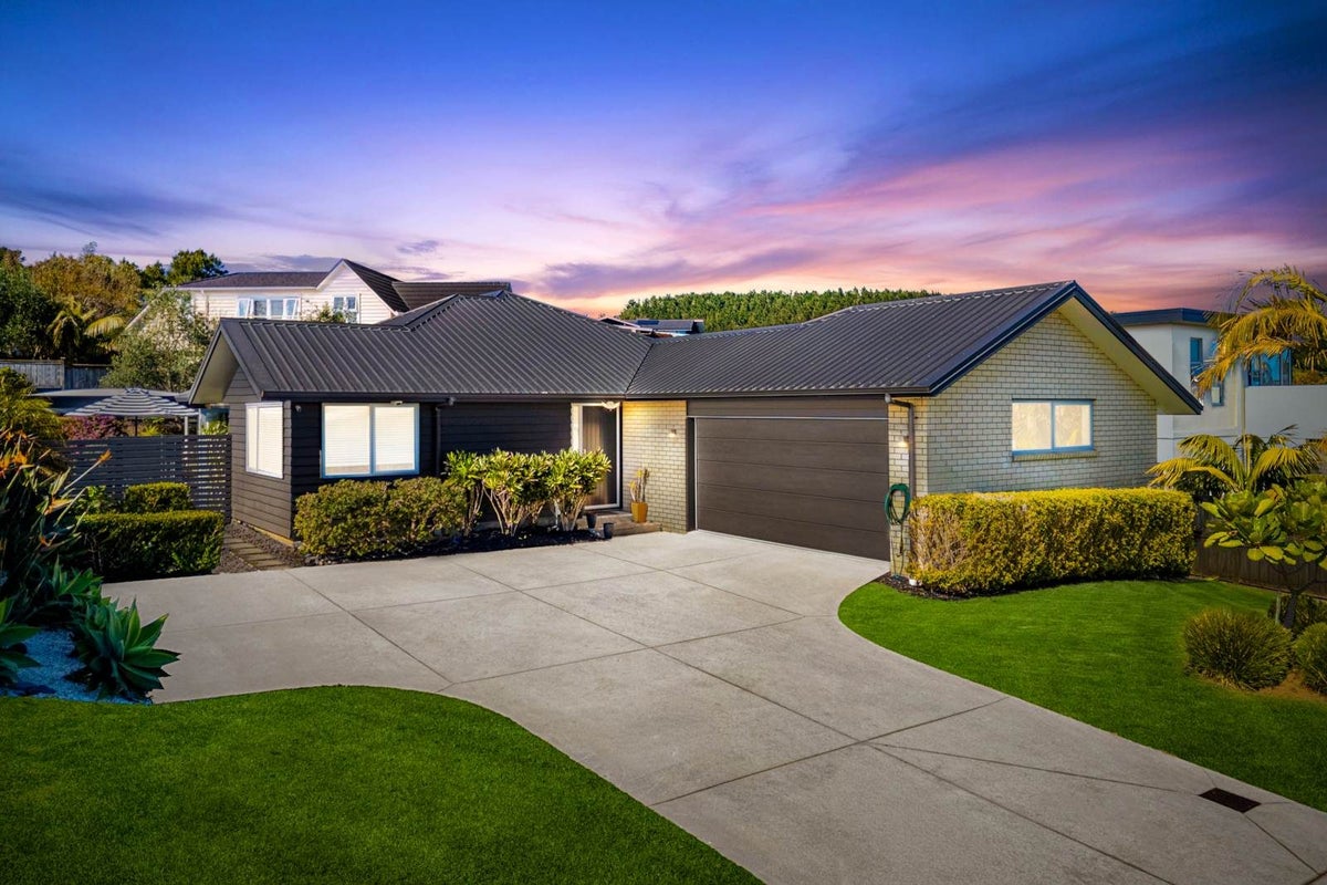 7 Te Puru Drive, Maraetai, Auckland - Carousel 1