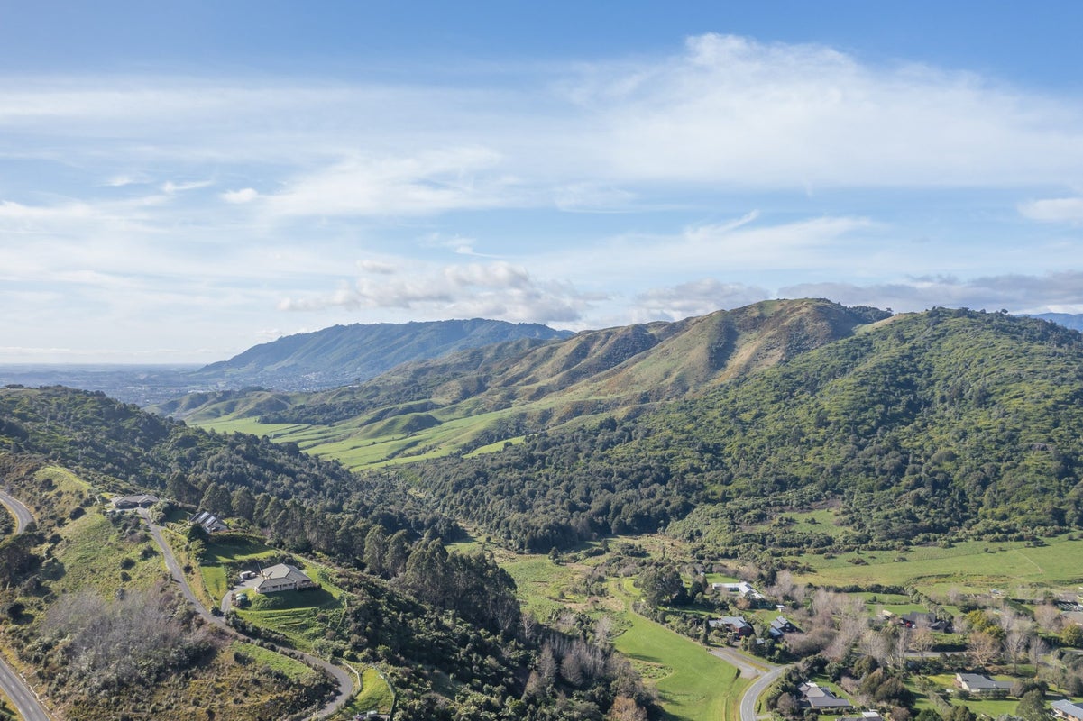 27 Anlaby Road, Nikau Valley, Paraparaumu - Carousel 24