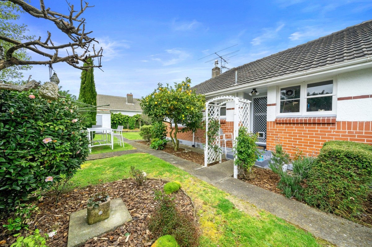 4/59 Ararino Street, Trentham, Upper Hutt - Carousel 2