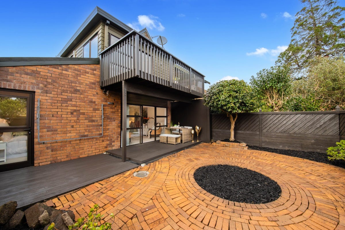 1/227 Manukau Road, Epsom, Auckland - Carousel 1