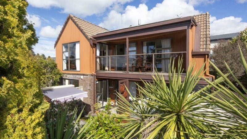 3/8A West Lynn Road, Titirangi, Auckland - Carousel 1