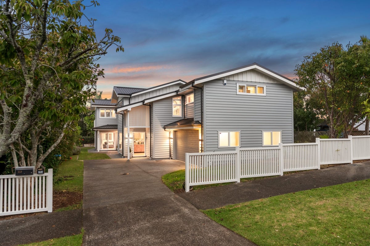 29 Lisburn Avenue, Glendowie, Auckland - Carousel 1