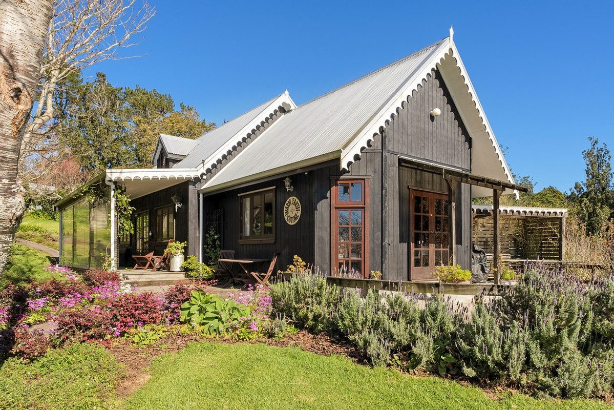 202 Thompsons Track, Aongatete, Katikati - Carousel 2