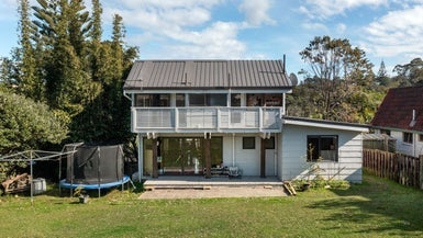 49 Stredwick Drive, Torbay, Auckland - Carousel 1