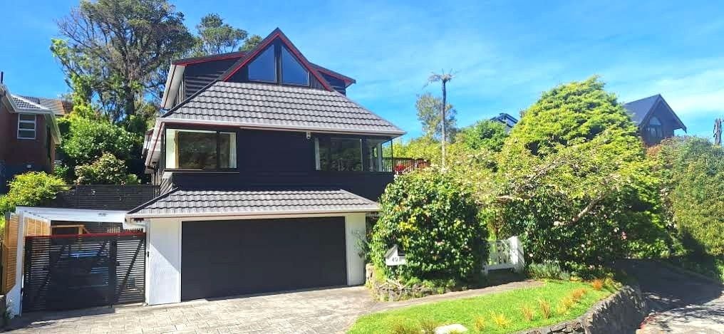 49B Simla Crescent, Khandallah, Wellington - Carousel 1