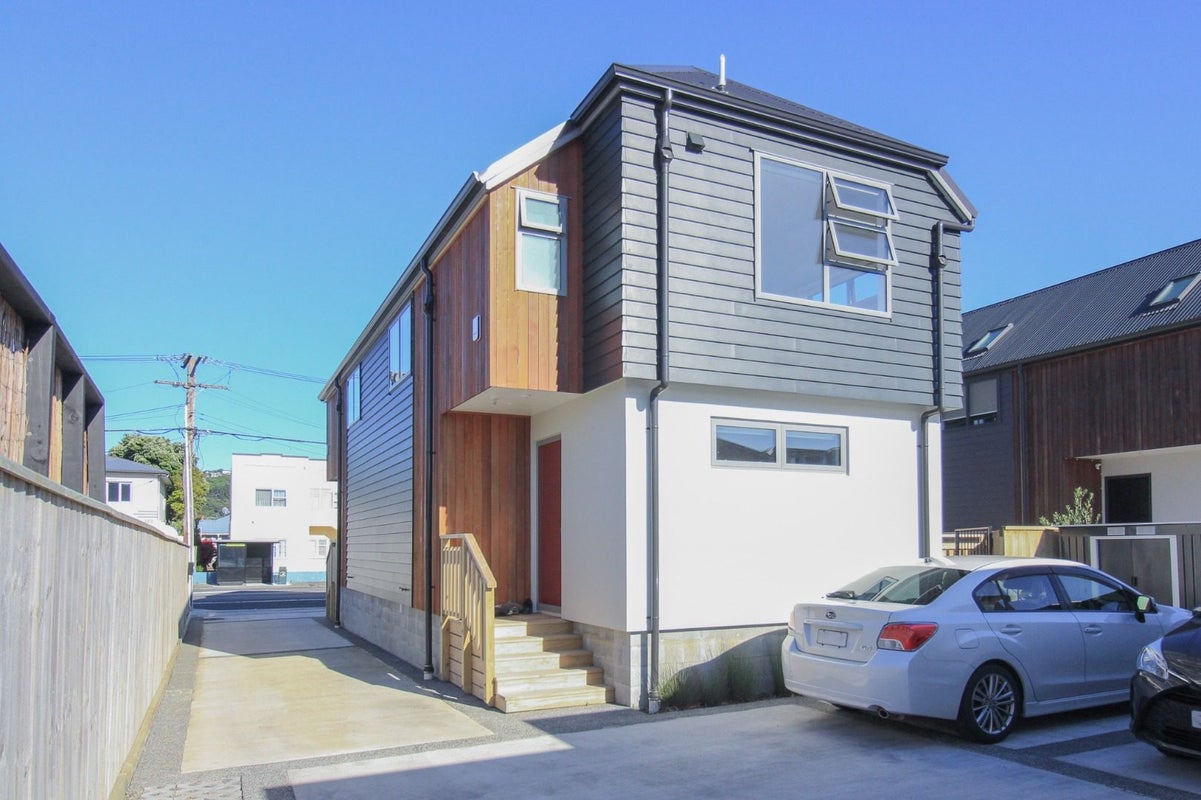 144B Cuba Street, Petone, Lower Hutt - Carousel 1