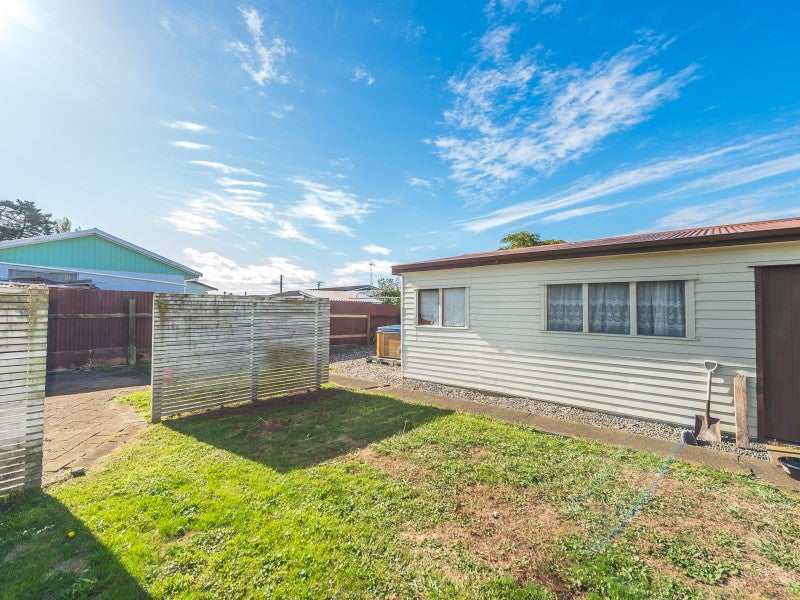 42 Hereford Street, Springvale, Whanganui - Carousel 14