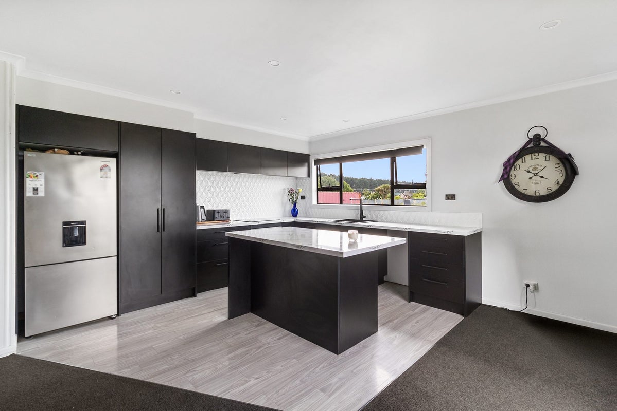 94 King Street, Pareora, Pareora - Carousel 1