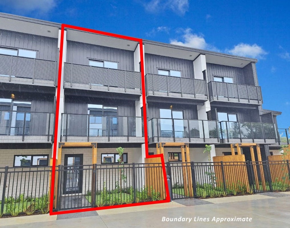 7/61 Matipo Road, Te Atatu Peninsula, Auckland - Carousel 1