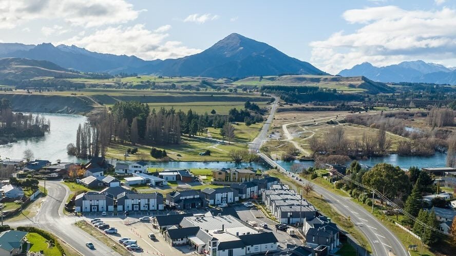 21A Kidds Way, Albert Town, Wanaka - Carousel 1