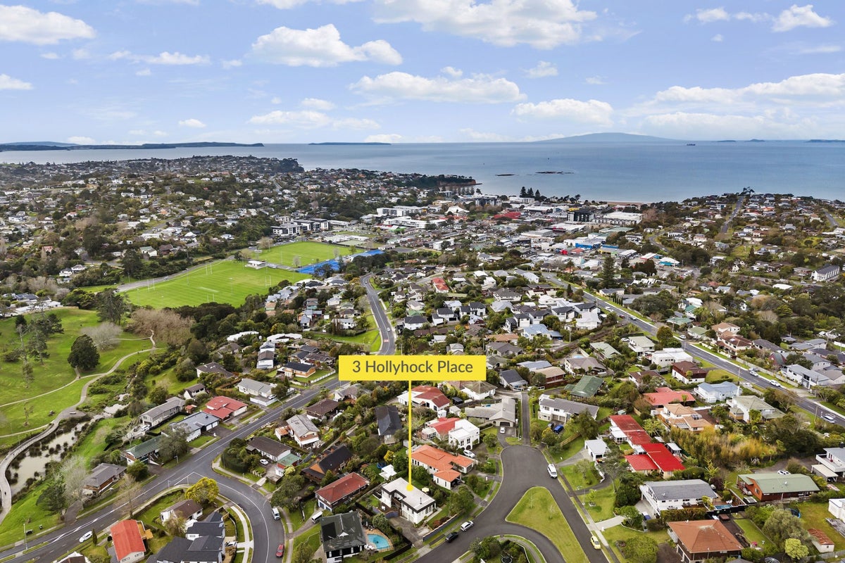 3 Hollyhock Place, Browns Bay, Auckland - Carousel 19