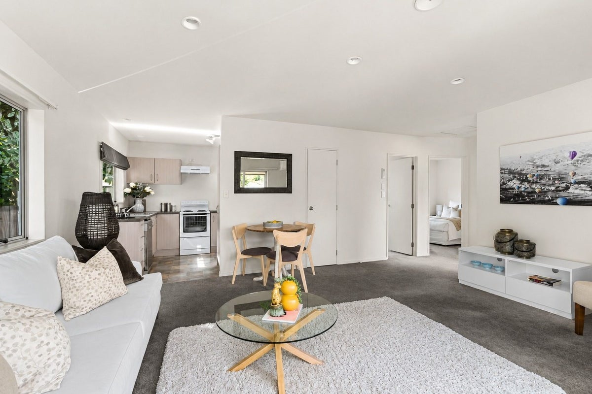 23 Glamorgan Drive, Torbay, Auckland - Carousel 2