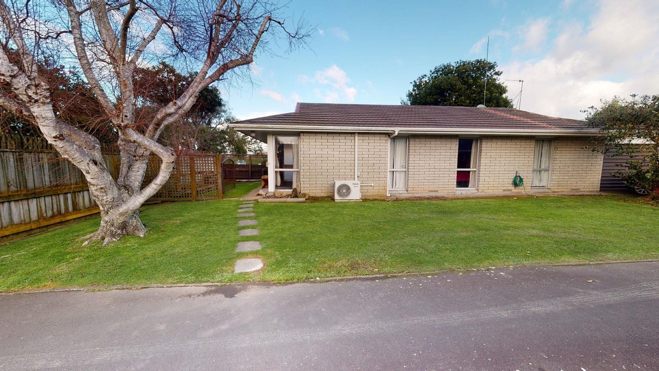 12A Katene Street, West End, Palmerston North - Carousel 2