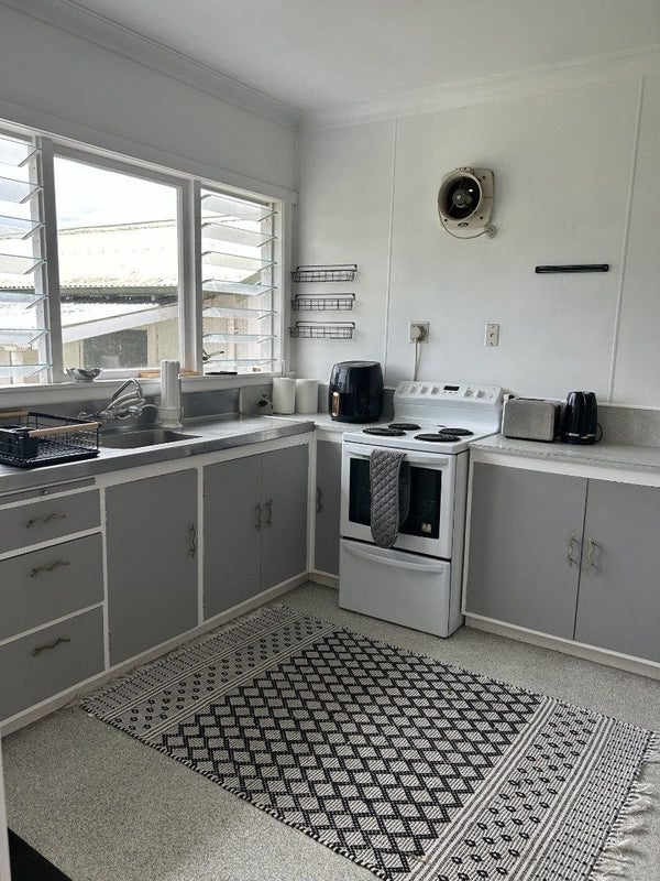 1006 Glenhope Street, Mahora, Hastings - Carousel 2
