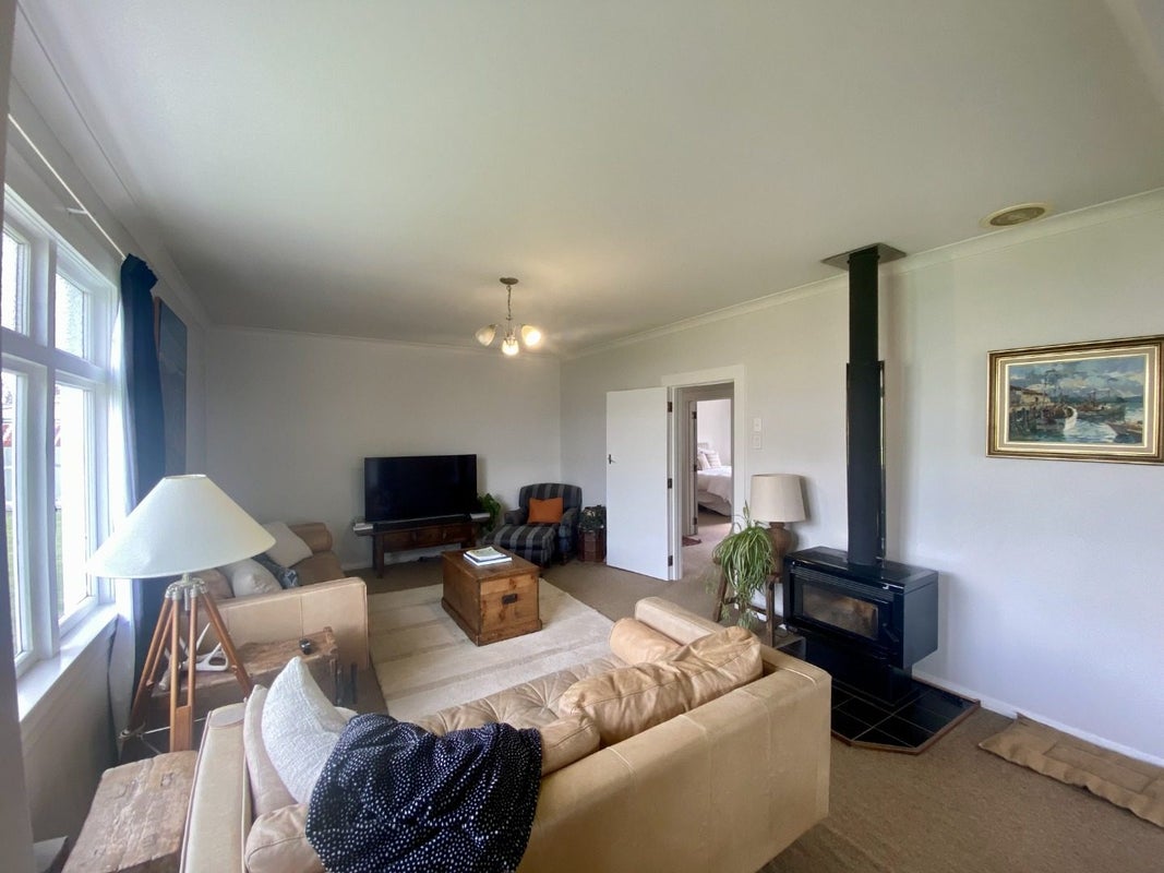 245 Georges Drive, Napier South, Napier - Carousel 2